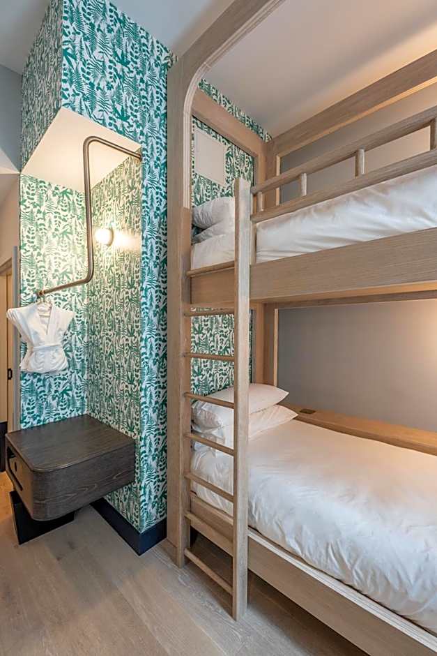 Woodlark Hotel Portland, a Tribute Portfolio Hotel