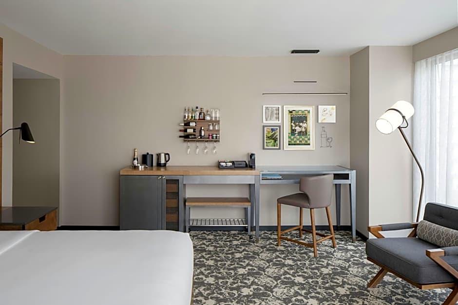 Epicurean Atlanta, Autograph Collection