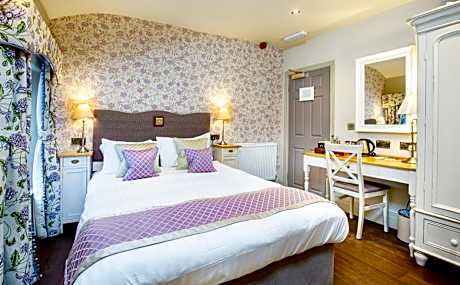 Standard Double Room - Dog Friendly