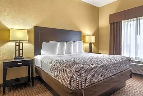 King Room - Non-Smoking