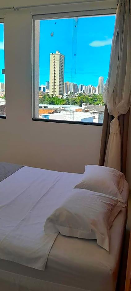 Central Palace Hotel