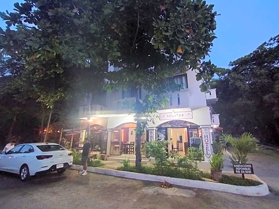 YUU-LEE CASA BENDITA HUATULCO