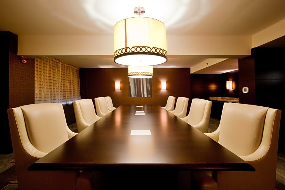 Holiday Inn Virginia Beach - Norfolk, an IHG Hotel