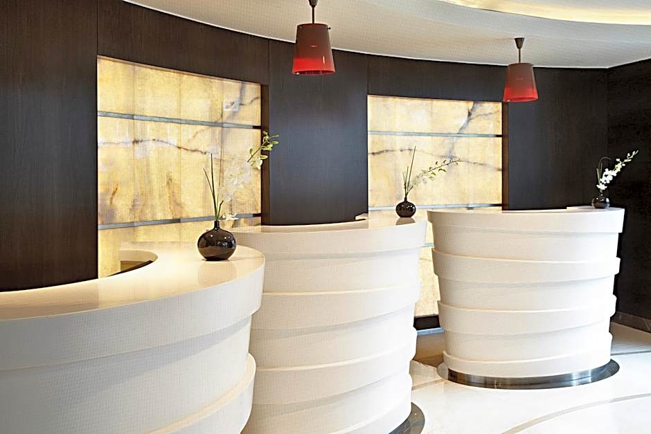 Renaissance by Marriott Istanbul Polat Bosphorus Hotel