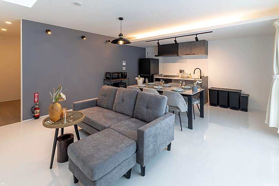 Grandioso Okinawa Villa Kin 2