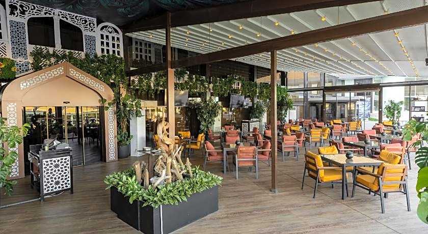 Babylon Rotana Hotel