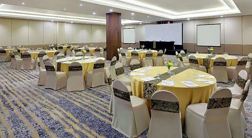 Grand Mercure Solo Baru