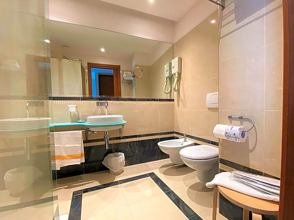Hotel Tirreno