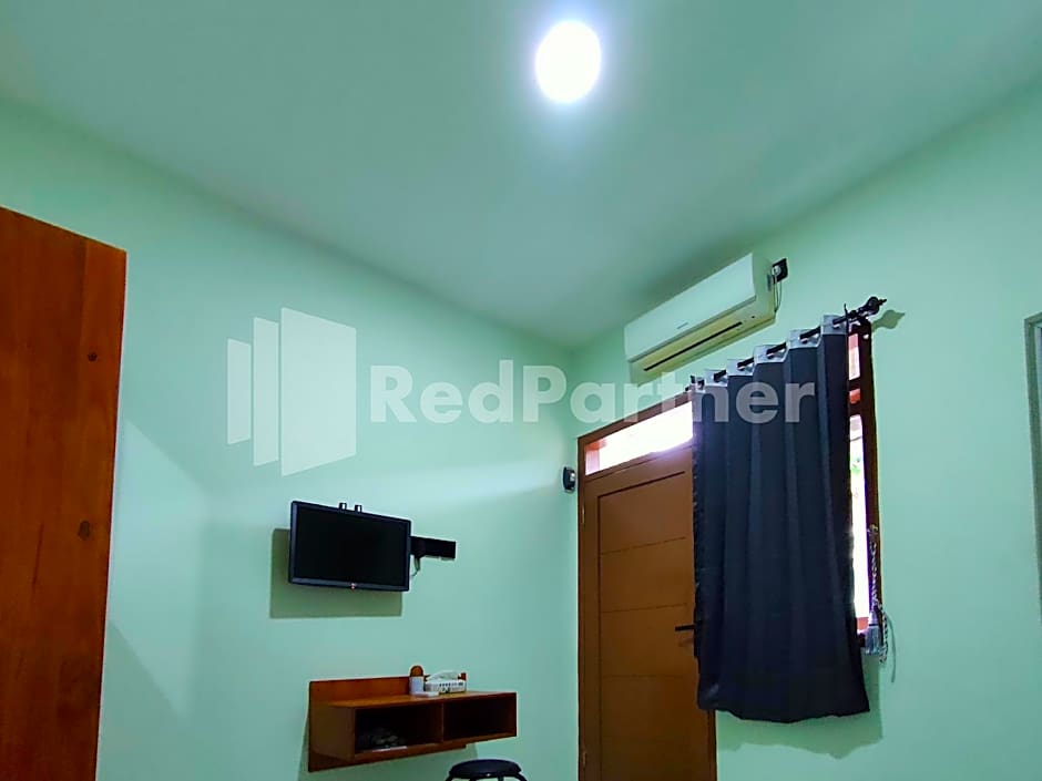 Saijaan Guesthouse UNEJ RedPartner