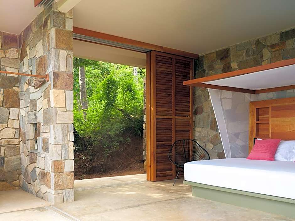 Cocolia Hotel