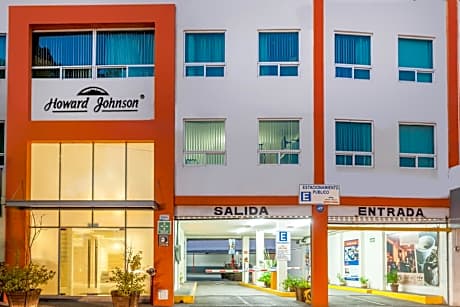 Howard Johnson Leon Avenida