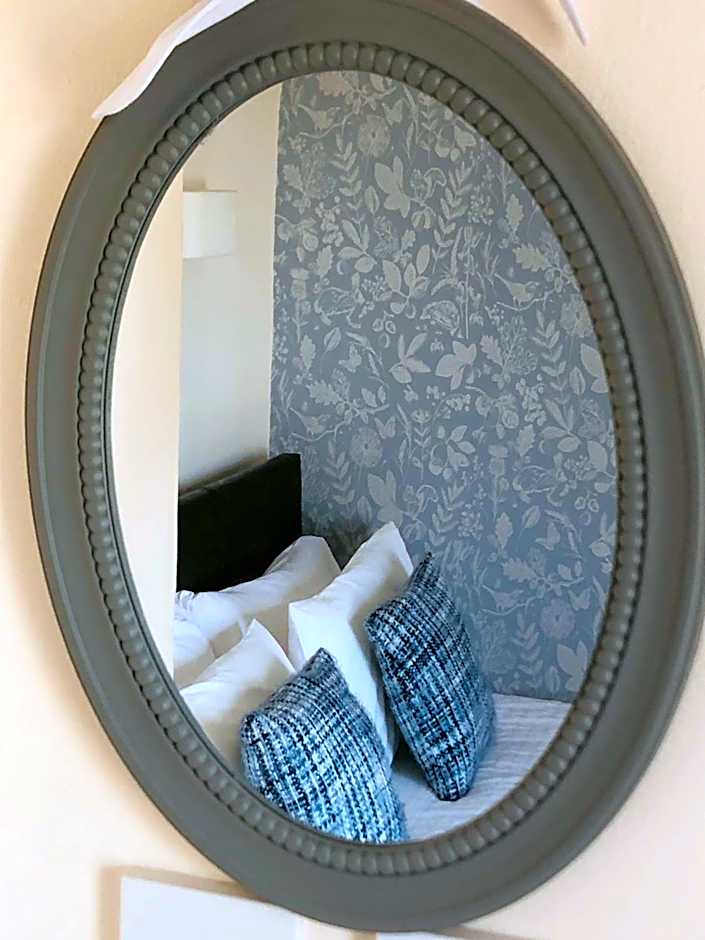 The Aberdeen Arms Hotel