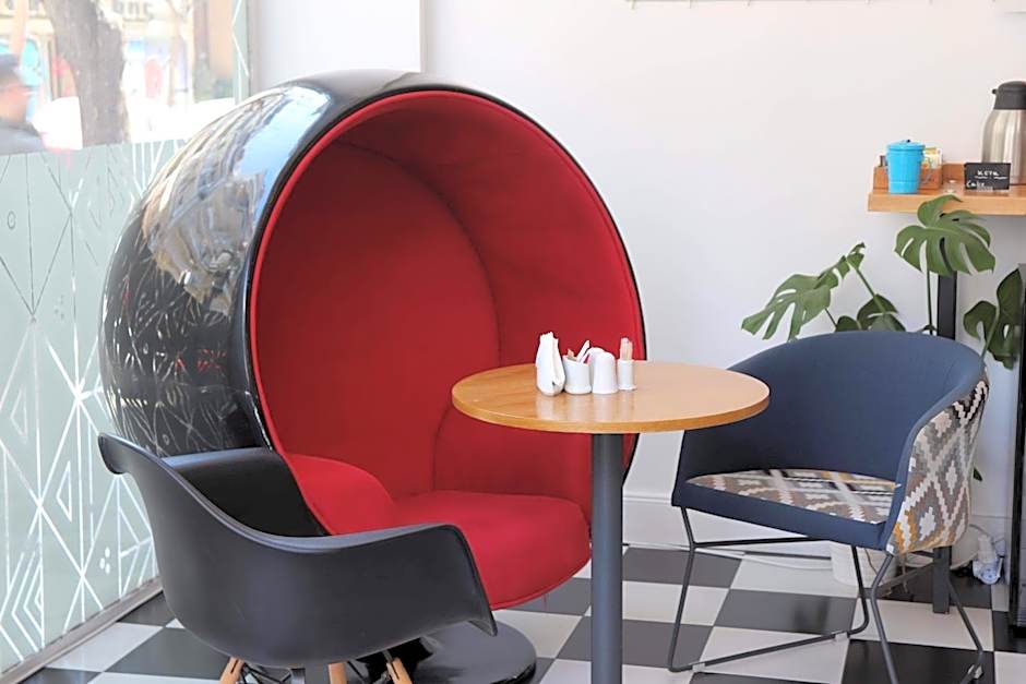 Blue Bottle Boutique Hotel