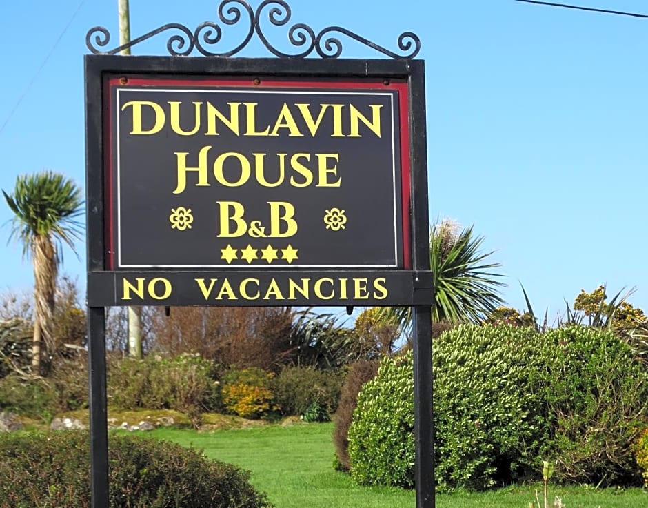Dunlavin House