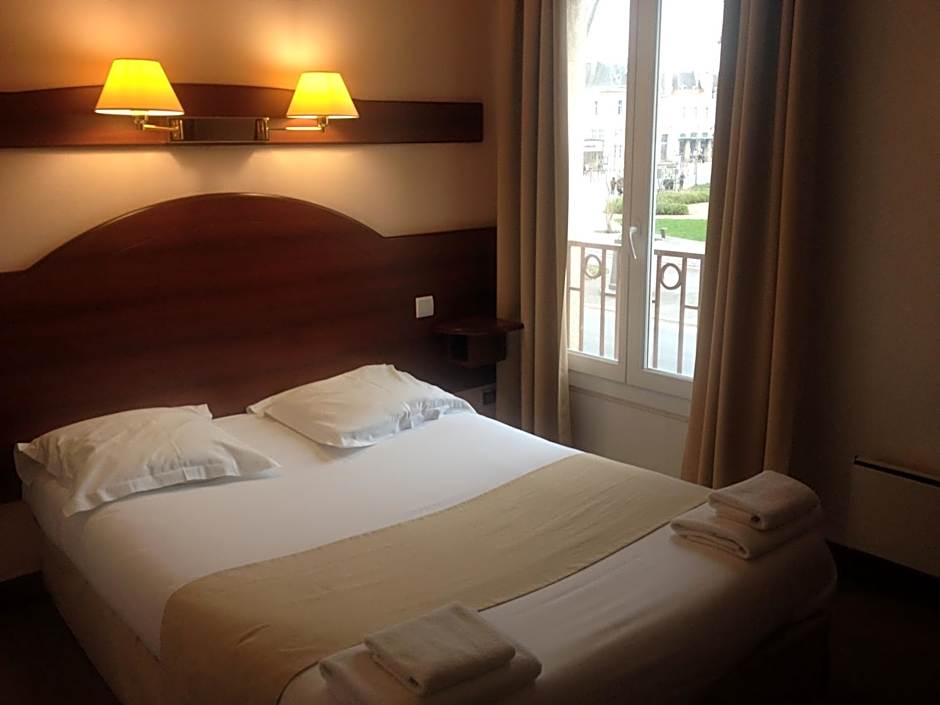 Hotel Couleurs Sud Centre-ville Gare Charleville-Mezieres
