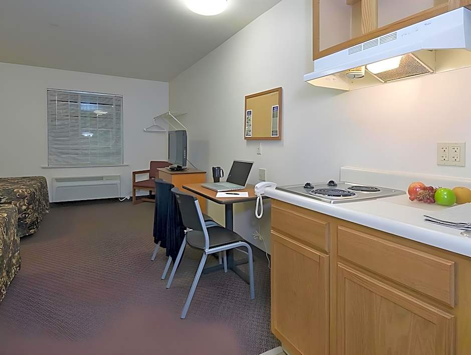 WoodSpring Suites Macon West I-475