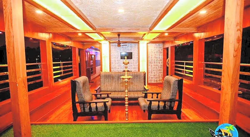 Vaishnav Houseboat