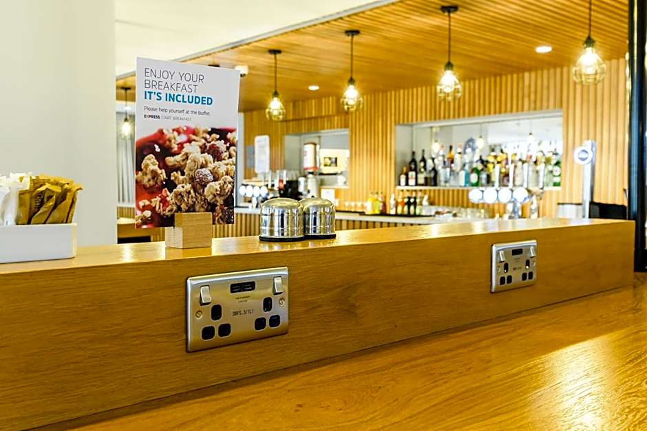 Holiday Inn Express Wigan By IHG