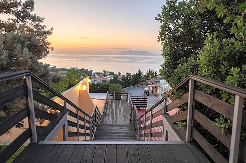 Grand Blue Beach Hotel