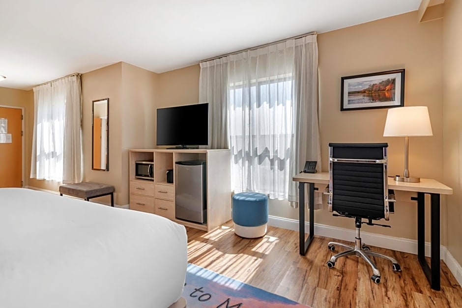 Casco Bay Hotel Portland Airport - Maine Mall, Ascend Hotel Collection