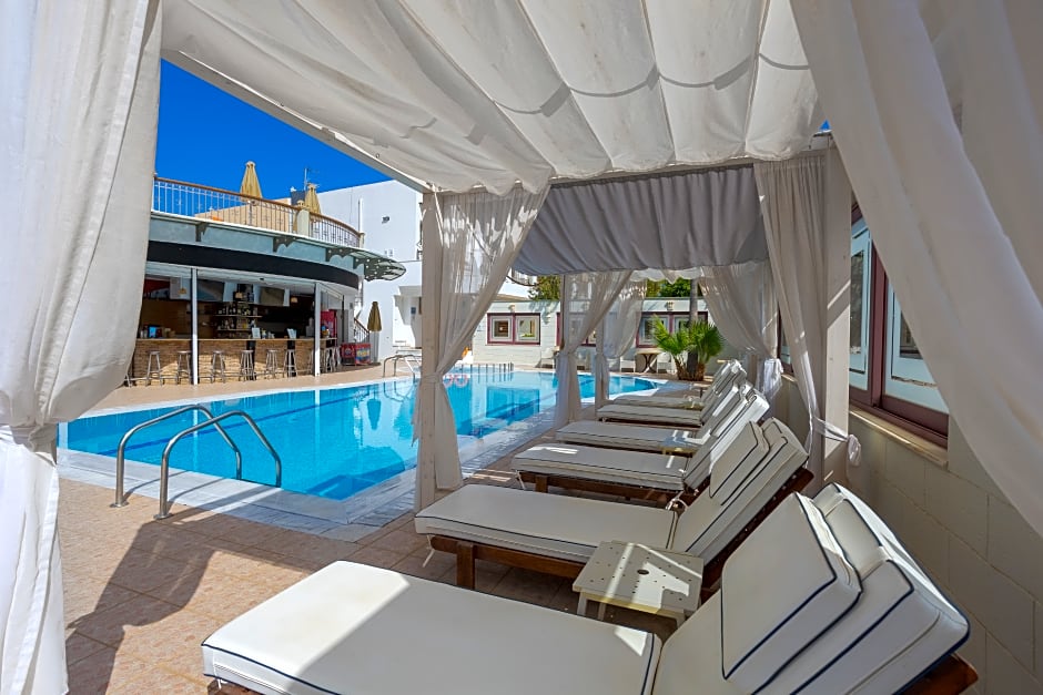 Bella Elena by Estia