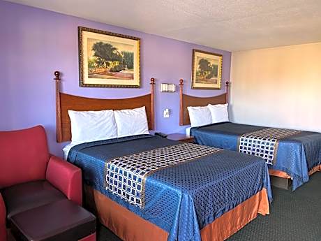 Double Room with Two Double Beds - Non-Smoking