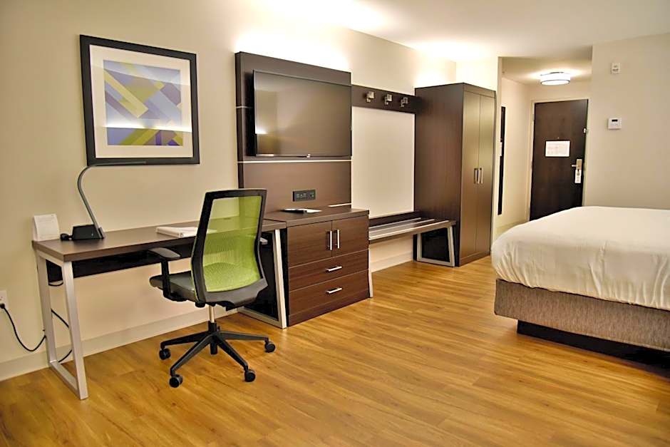 Holiday Inn Express & Suites Gatineau - Ottawa By IHG