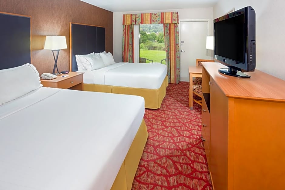Holiday Inn Express Roseburg By IHG