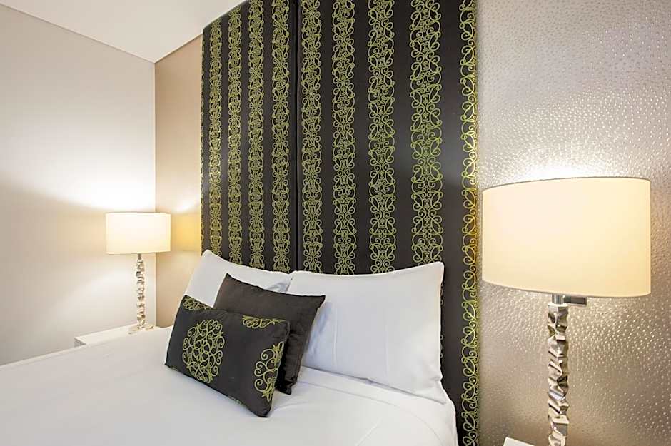 City Golf Club Motel