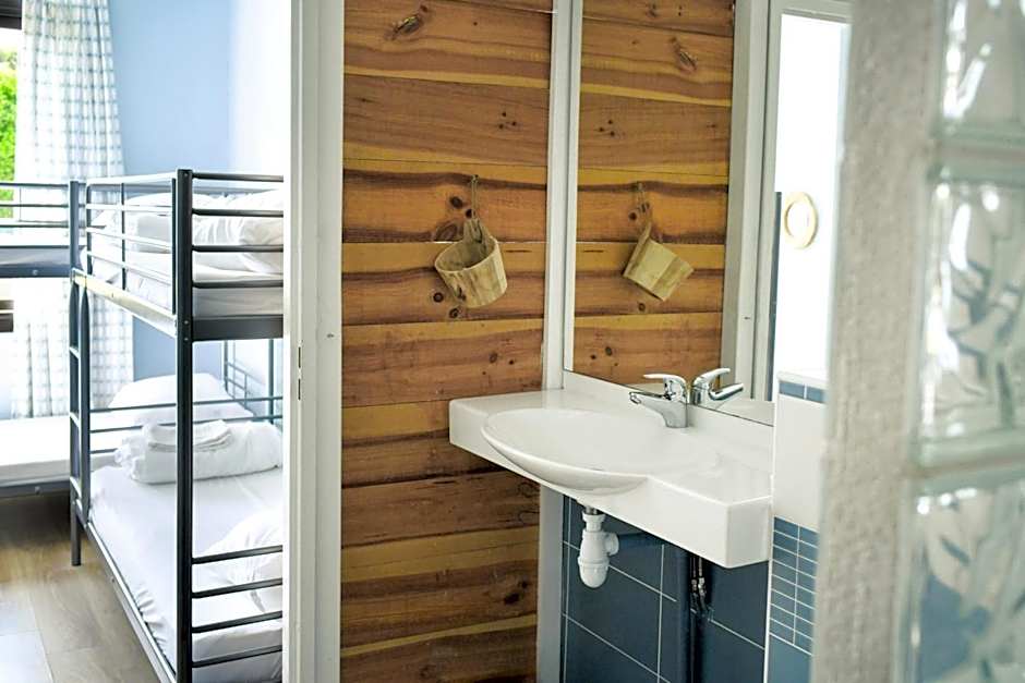 Single Fin Hotel & Lodge