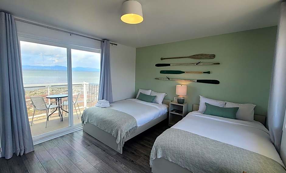 Photo 1 of 37 of La Plage Motel