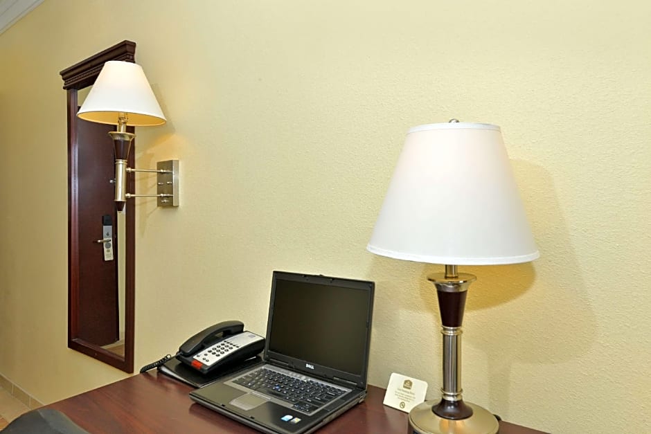 Best Western Lone Star Inn