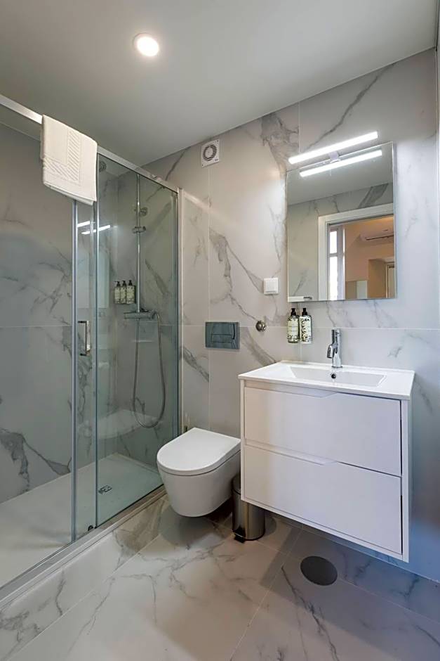 Beco do Paço by Porto Dream Stays