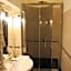 Pope's Suites