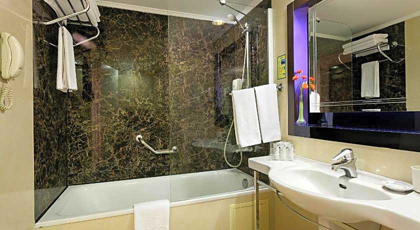 Limak Atlantis Deluxe Hotel-2 Children Free up to Age 14