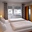 Hotel Discovery