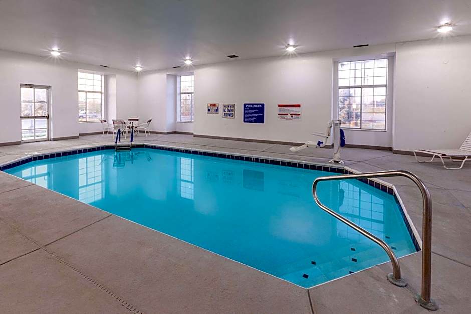 Microtel Inn & Suites by Wyndham Sunbury/Columbus North