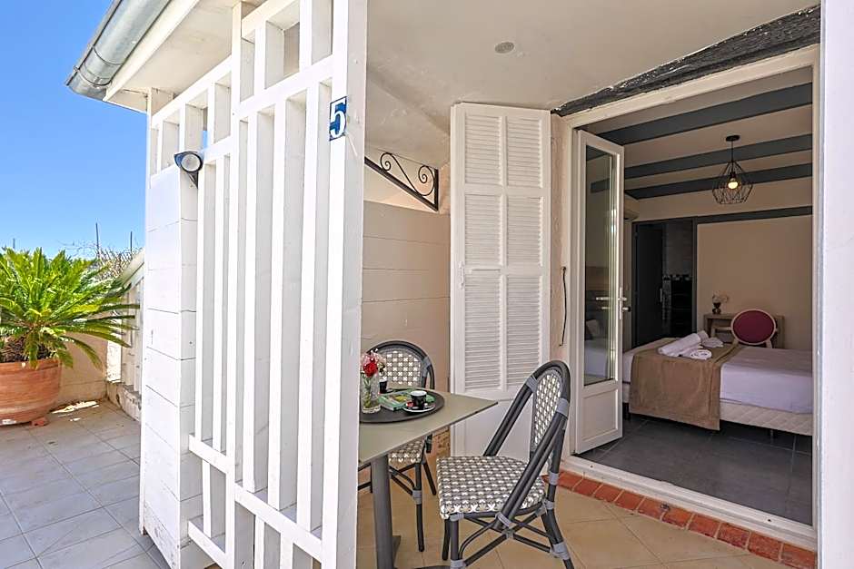 Hotel & Restaurant Perla Riviera