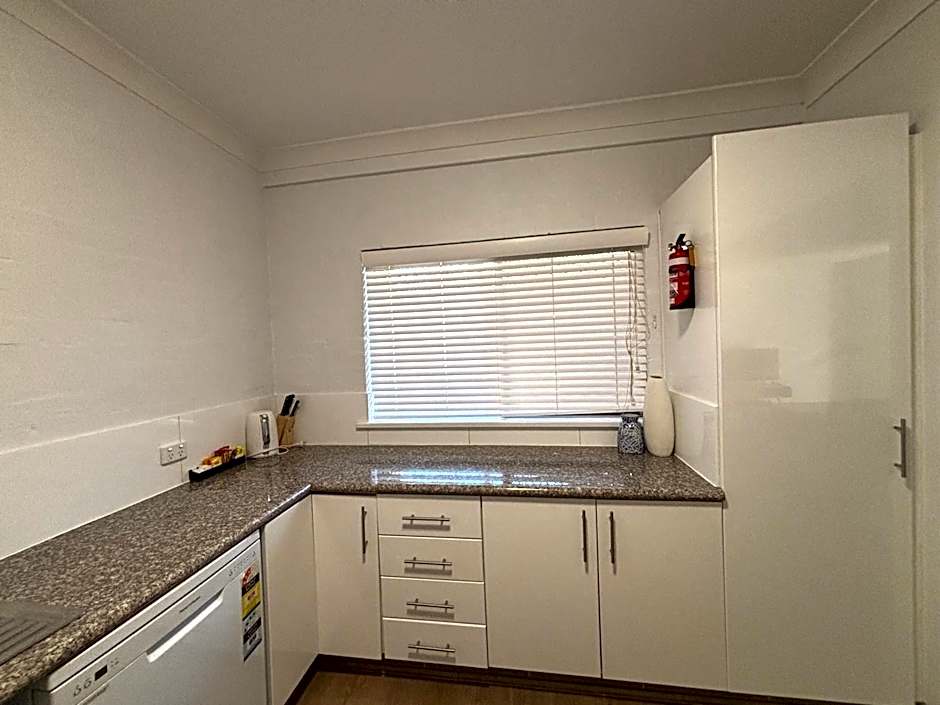 Oxley Court Serviced Apartments