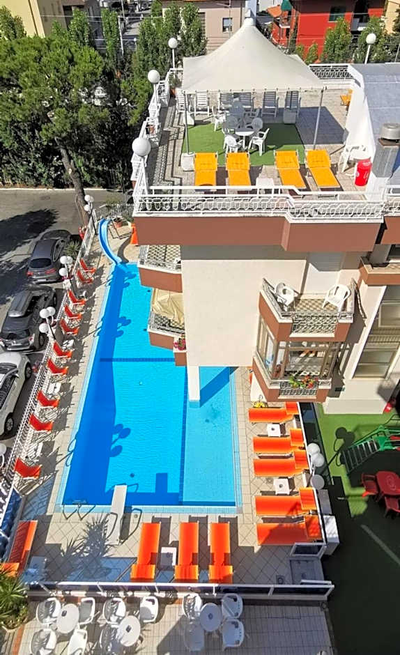 Hotel Cosmos