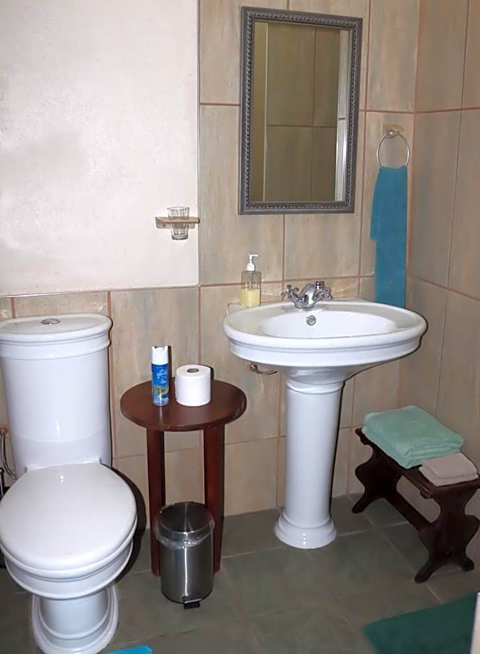 Steytlerville Villa Guest house