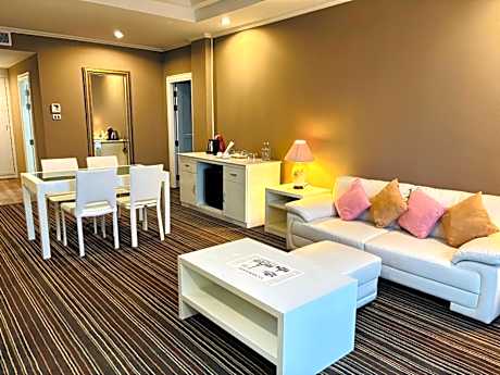 Suite
