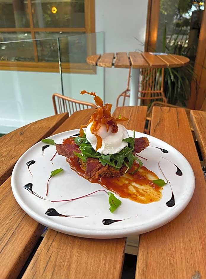 Ocean International Hotel