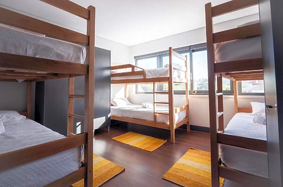 Villa Caparica Hostel