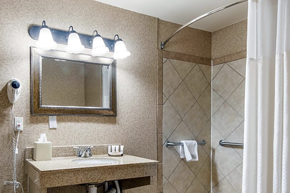 Red Lion Hotel Portland Airport