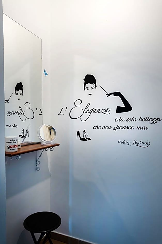 Take It Easy Roma Guest House