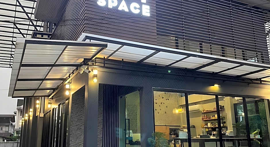 Loft Space Hotel