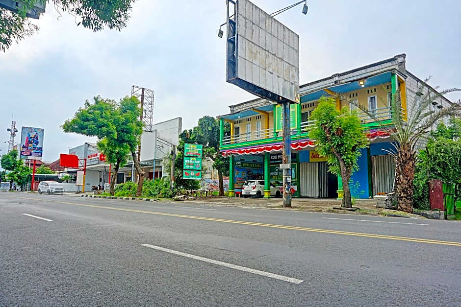 OYO 91825 Ayu Lestari Homestay