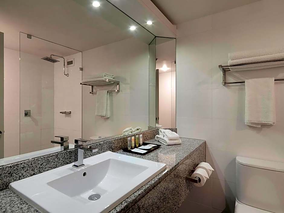 Hotel Grand Chancellor Adelaide