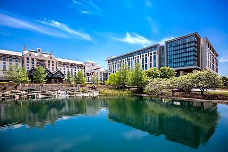 Gaylord Texan Resort & Convention Center